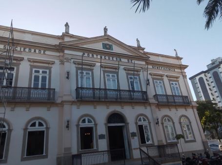 Visita a Sociedade Portuguesa de Beneficência de Campos